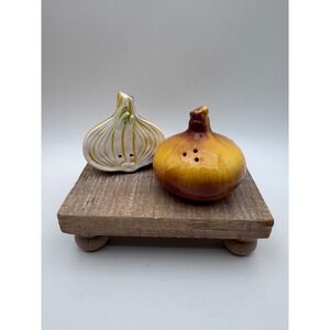 Vintage Ucagco Japan Ceramic Onion Salt and Pepper Shakers Set Yellow MCM